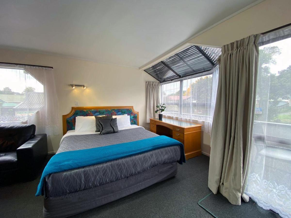 Pembrooke Motor Lodge Whangarei Esterno foto